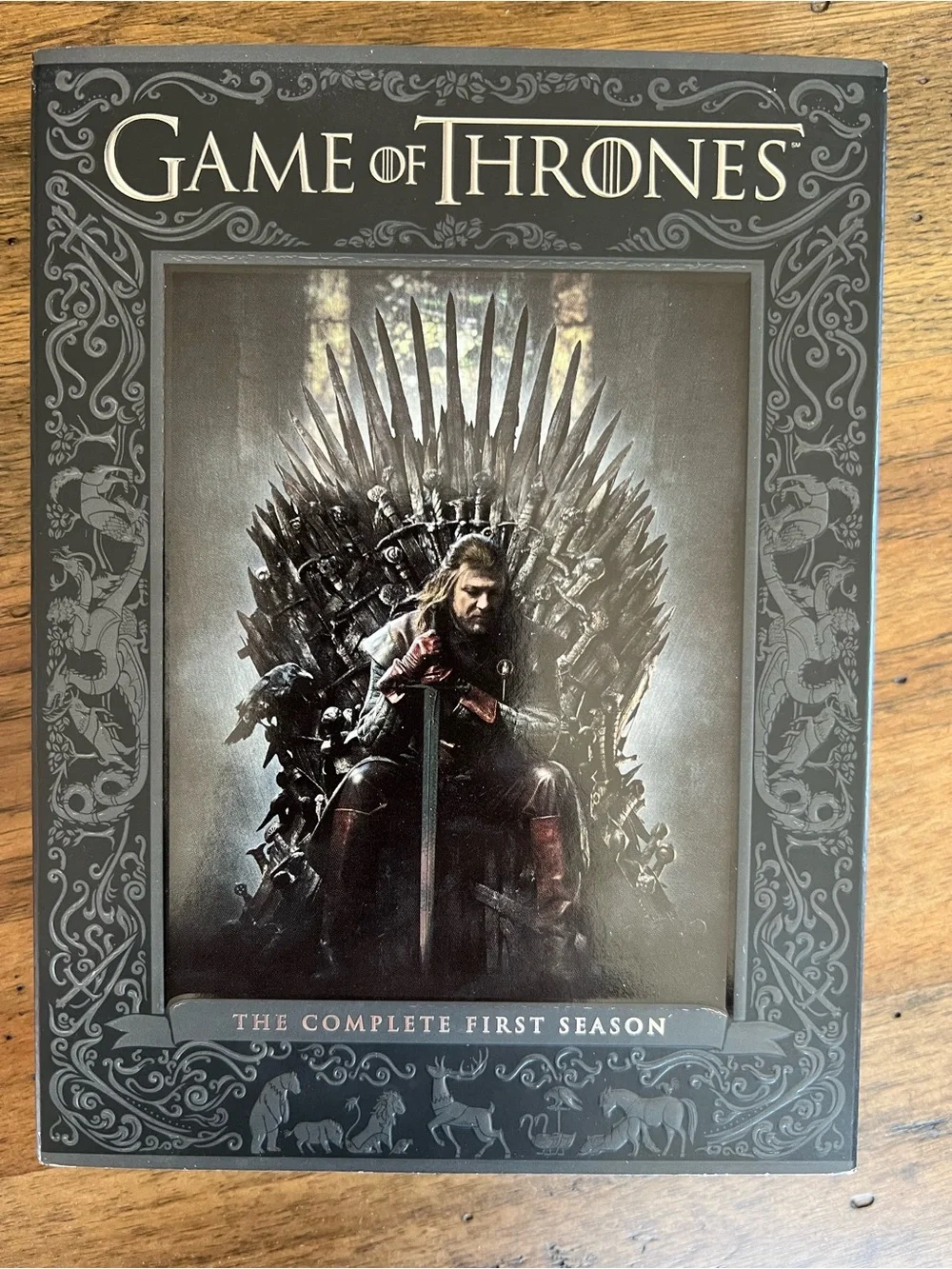 Game of Thrones - The Complete First Season DVD/Blu‑ray